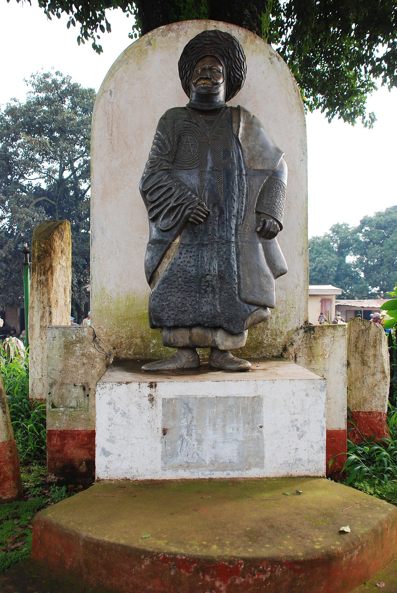 Monument des sultans bamoun a Foumban