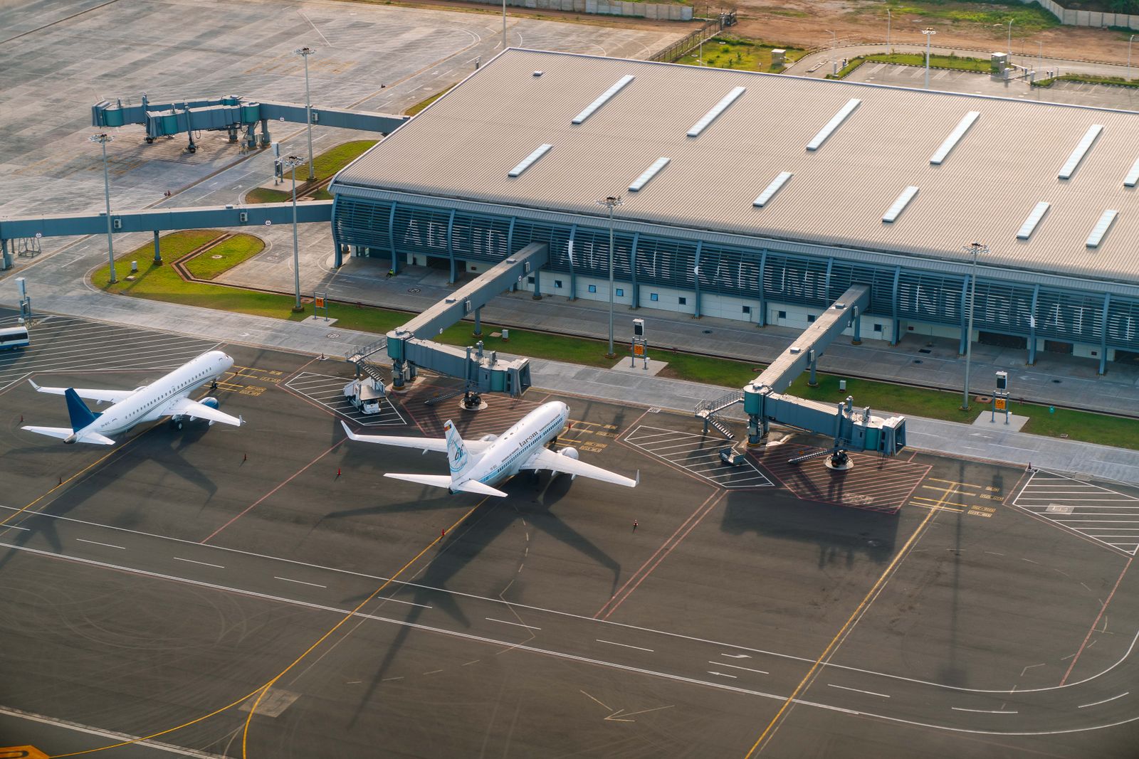 Vue aerienne d un aeroport international en Afrique de l Est