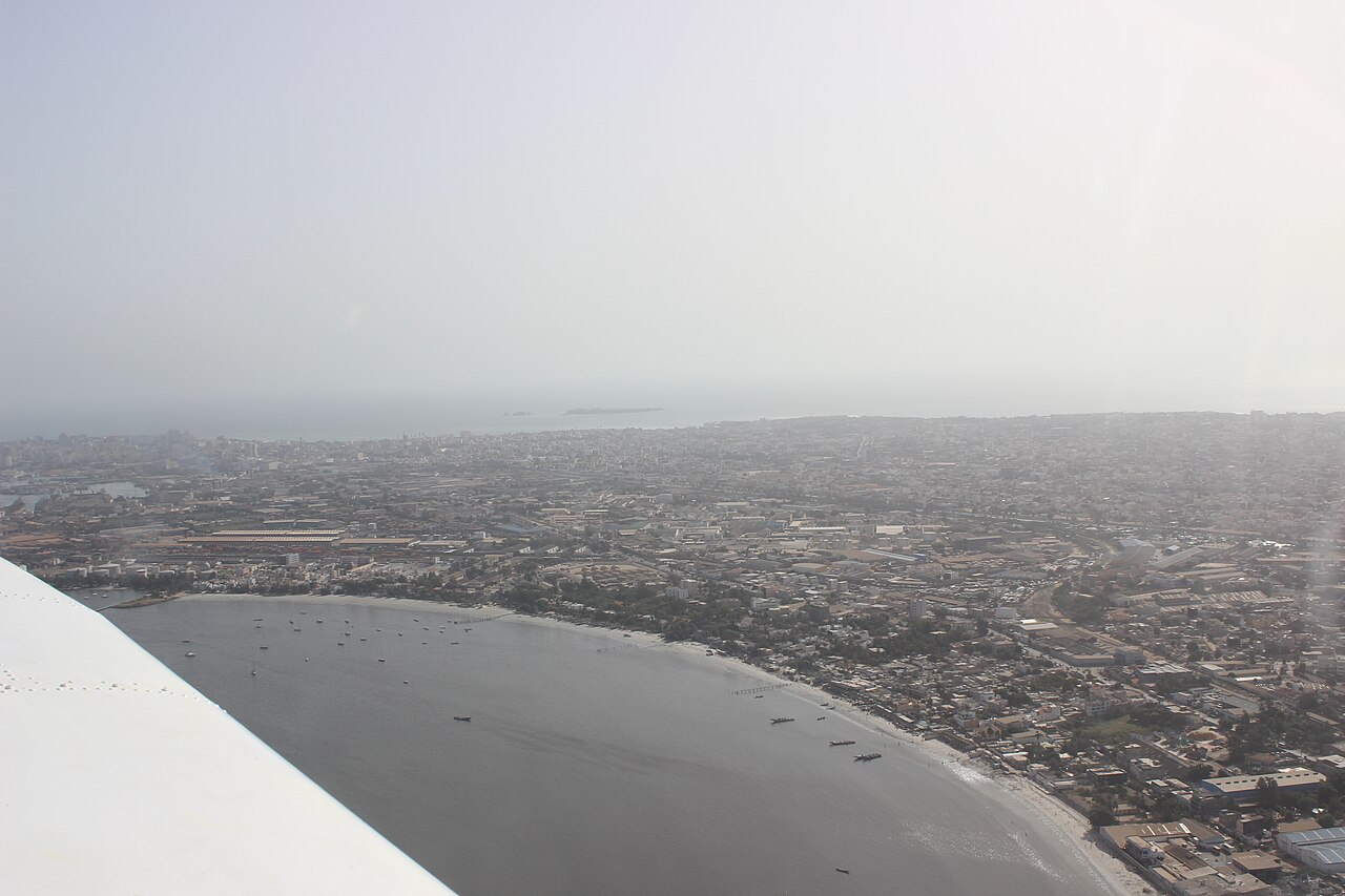 Vue aerienne de Dakar et de la presqu ile du Cap-Vert