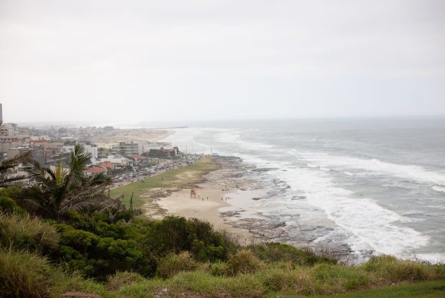 Front de mer et baie d'Algoa vus des hauteurs